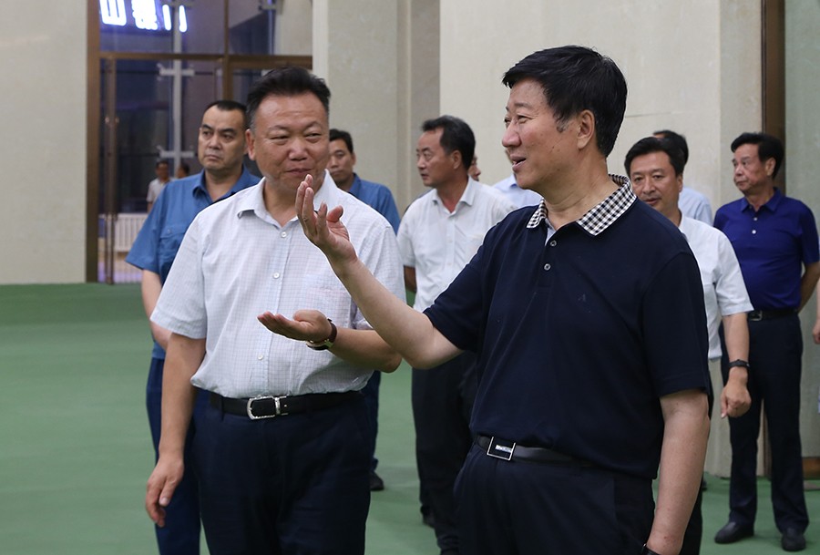 22-2018年6月，省人大常委會黨組書記、副主任王璽玉蒞臨金徽股份視察。.jpg