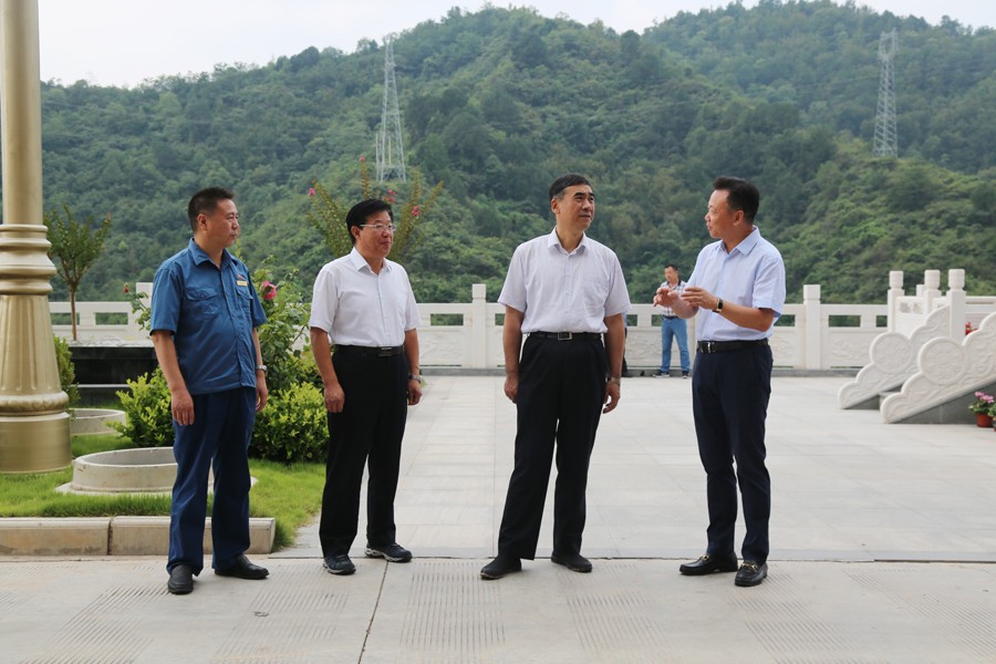 24-2018年8月，全省綠色礦山建設現場會在金徽股份召開，時任副省長李斌出席會議并做重要講話。.jpg